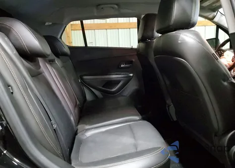 2021 Chevrolet Trax 1Lt from USA, damaged, VIN KL7CJLSB6MB335216